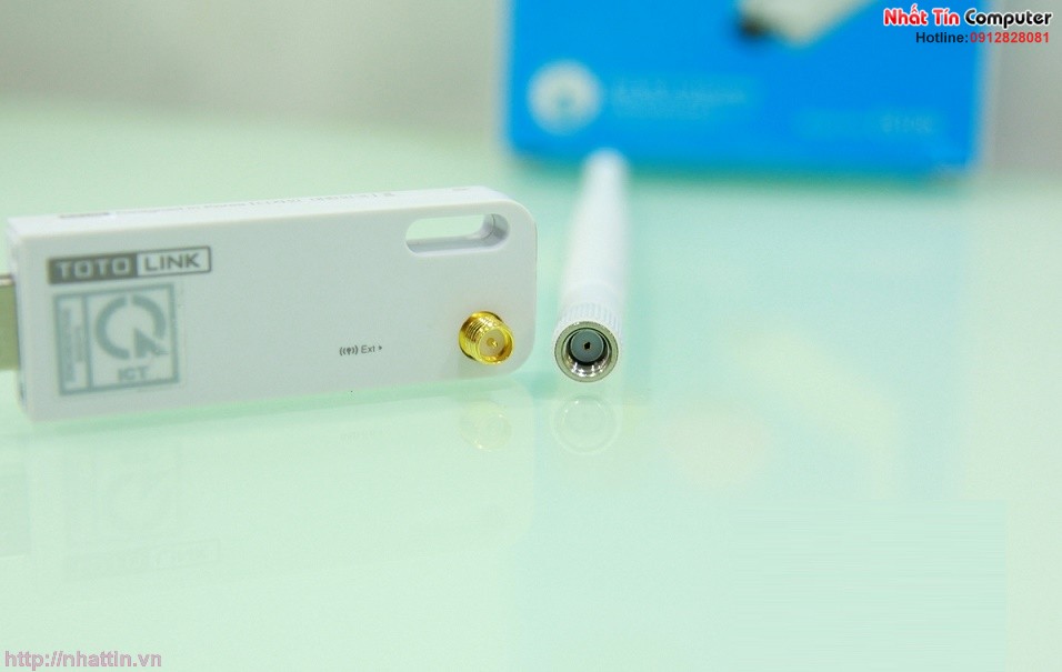 thiet-bi-kich-song-wifi-repeater-totolink-ex100-toc-do-150mbps