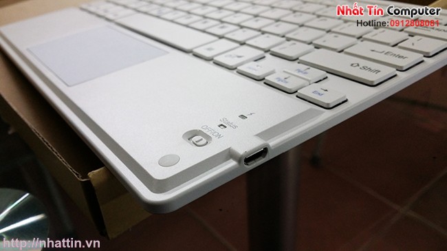 Bàn phím kèm chuột Bluetooth 4.0 B.O.W HB092C Chính hãng