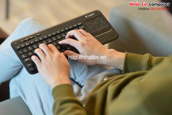 ban phim chuot khong day, ban phim kiem chuot, ban phim mini, ban phim va chuot khong day mini, ban phim cho smart tivi, logitech k400r